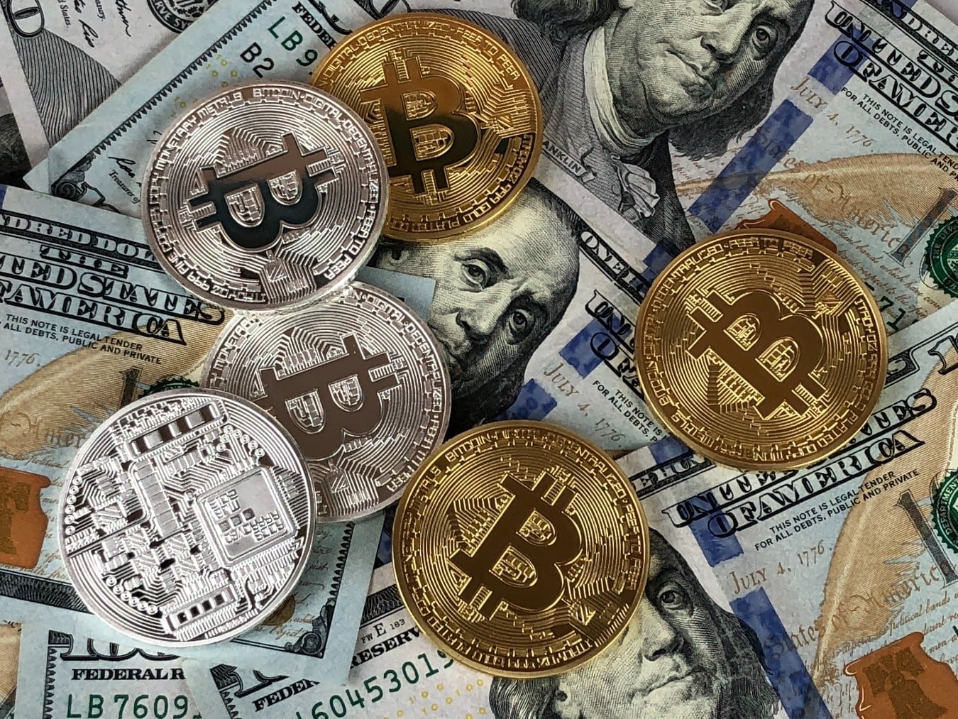 Dólares e Bitcoins: Como faço para comprar Bitcoin?